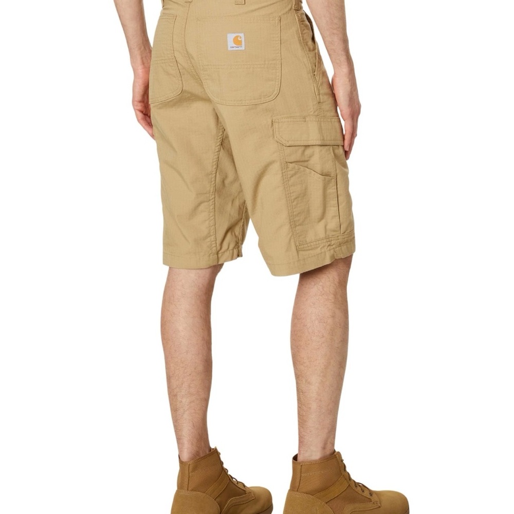Carhartt Men's Cargo Shorts in Khaki NWOT
